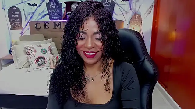 Edelaine rogers online show from October 28, 2025, 4:46 am