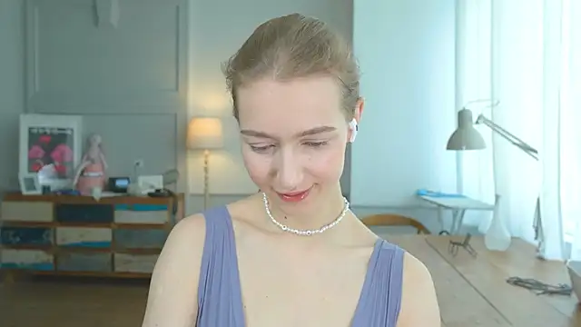 solar bella online show from January 26, 2025, 11:50 am