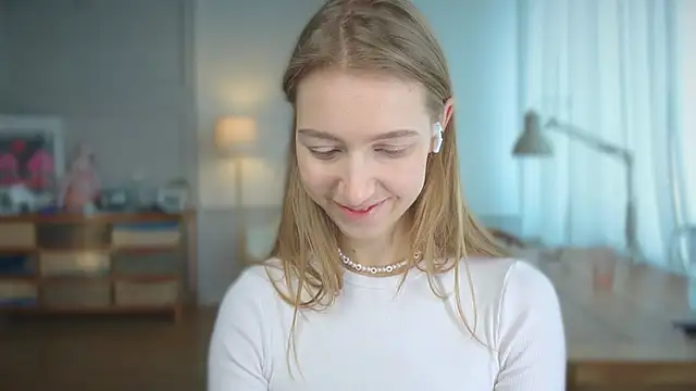 solar bella online show from February 24, 2025, 10:59 am