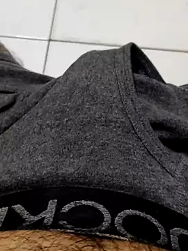 Snapshot of themostnaughtiestguyy chatting on September 28, 2025, 8:32 am themostnaughtiestguyy online show from September 28, 2025, 8:32 am