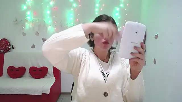 StaceyLex online show from October 4, 2025, 5:42 am