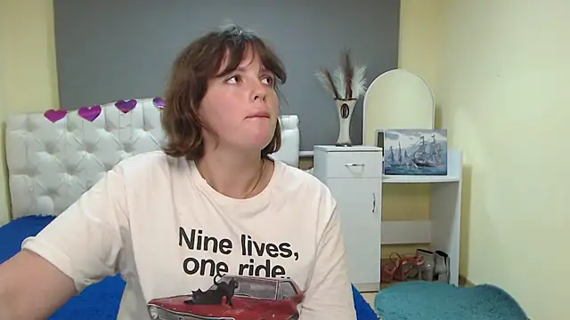 StaceyLex online show from September 24, 2025, 8:43 am