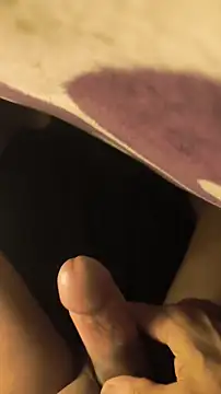 mirrowhot online show from March 26, 2026, 1:04 am