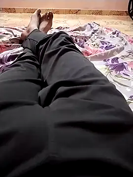 Snapshot of black_cobra70 chatting on September 23, 2025, 1:51 pm black cobra70 online show from September 23, 2025, 1:51 pm