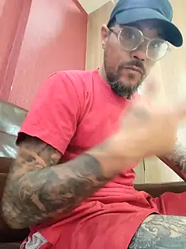 mileflav0r online show from December 23, 2024, 10:21 am