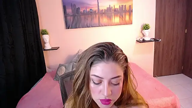 cristal-evanns online show from August 4, 2026, 2:49 am