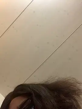 bonbonaumiel online show from January 4, 2025, 5:58 am