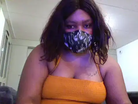 bonbonaumiel online show from December 18, 2024, 3:26 am