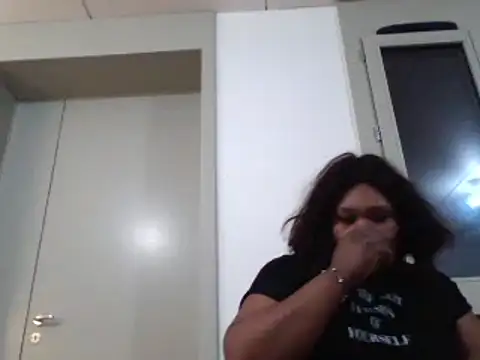 bonbonaumiel online show from December 24, 2024, 4:44 am