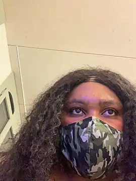 bonbonaumiel online show from December 18, 2024, 3:00 pm