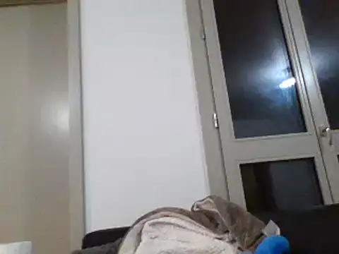 bonbonaumiel online show from December 28, 2024, 3:47 am