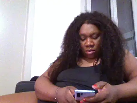 bonbonaumiel online show from December 15, 2024, 8:04 pm