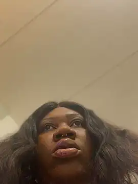 bonbonaumiel online show from January 1, 2025, 11:29 pm