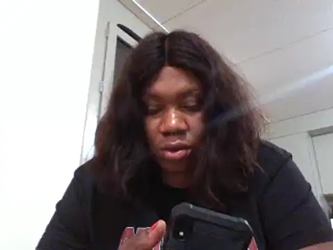 bonbonaumiel online show from December 27, 2024, 4:21 pm