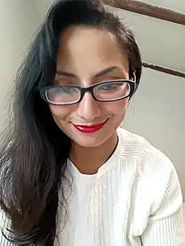Lucy Chery online show from July 1, 2026, 1:06 am