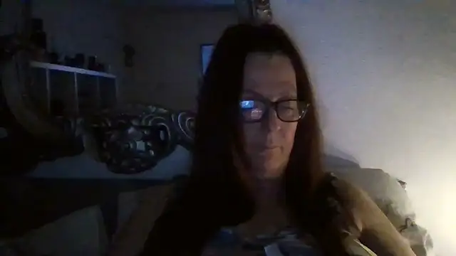 Tillieuk online show from March 8, 2026, 1:44 am