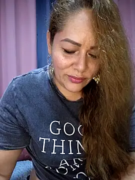 Snapshot of SluttyMilf79 chatting on March 24, 2026, 4:56 am SluttyMilf79 online show from March 24, 2026, 4:56 am