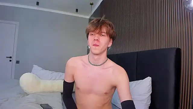 braxiboy online show from February 23, 2025, 8:39 am