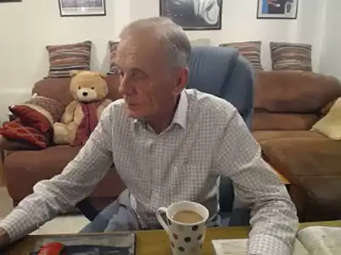 Ferret7777 online show from September 18, 2025, 7:06 pm