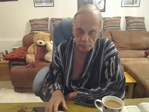 Ferret7777 online show from May 7, 2026, 9:18 pm