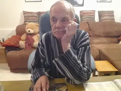 Ferret7777 online show from April 23, 2026, 12:28 am