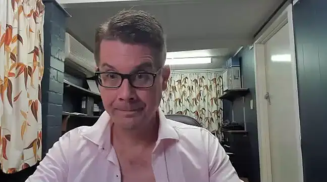 Snapshot of tilobinder chatting on December 14, 2024, 4:19 pm tilobinder online show from December 14, 2024, 4:19 pm