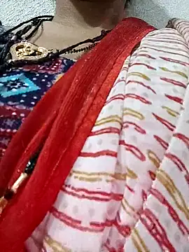 Hot Falguni online show from October 15, 2025, 8:00 am