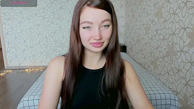 Snapshot of Lissa_Cristal chatting on June 2, 2026, 9:20 am Lissa Cristal online show from June 2, 2026, 9:20 am