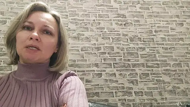 EdithManning online show from February 27, 2025, 3:15 pm