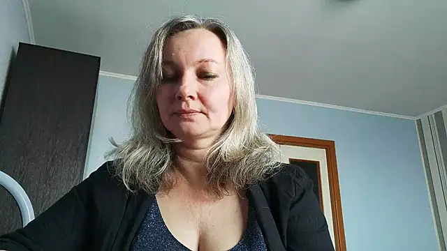 EdithManning online show from March 13, 2026, 6:07 am