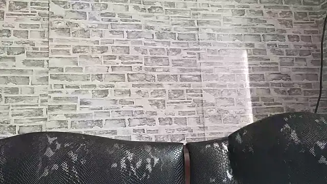 EdithManning online show from February 23, 2025, 9:55 am