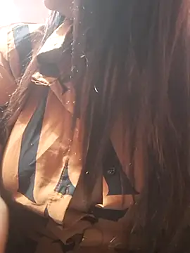 Snapshot of Hot-Anuska chatting on February 13, 2026, 1:55 pm Hot-Anuska online show from February 13, 2026, 1:55 pm