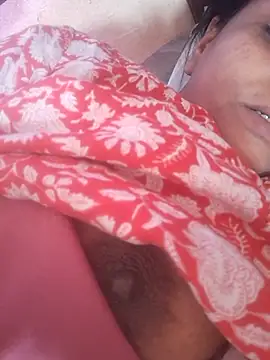 Snapshot of Hot-Anuska chatting on February 28, 2026, 9:20 am Hot-Anuska online show from February 28, 2026, 9:20 am