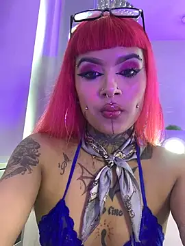 Snapshot of LianSux chatting on January 4, 2025, 7:55 am LianSux online show from January 4, 2025, 7:55 am