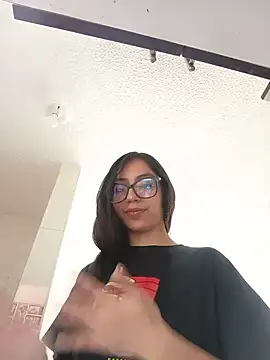 MissAfroditha online show from July 9, 2026, 1:43 pm