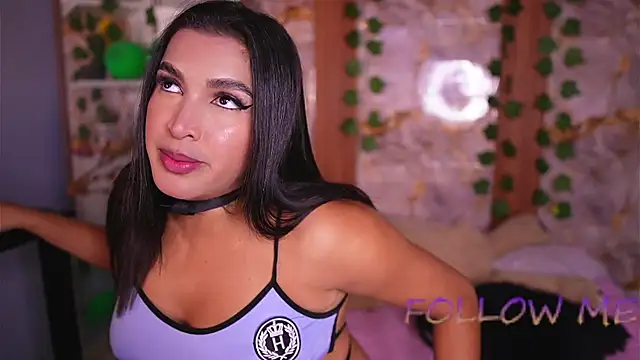 zoey-fox online show from March 25, 2026, 11:14 pm