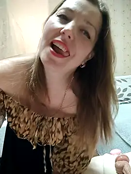 VselenaSun402 online show from April 16, 2026, 10:16 am