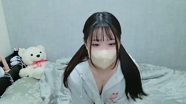 -SHIZUKU- online show from January 24, 2025, 1:47 pm