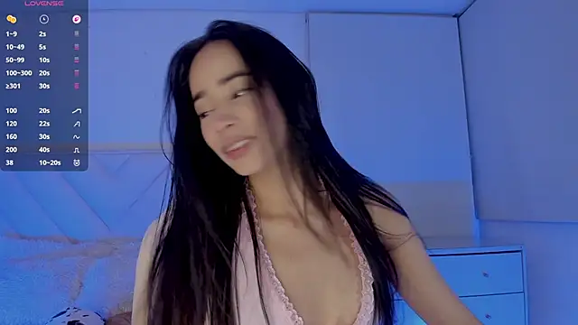 misscassidy  online show from May 17, 2026, 2:33 am