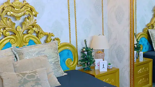 LucyLeah online show from December 20, 2025, 1:36 pm