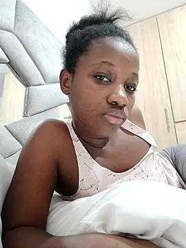 Snapshot of kharoll chatting on February 5, 2026, 11:22 pm kharoll online show from February 5, 2026, 11:22 pm