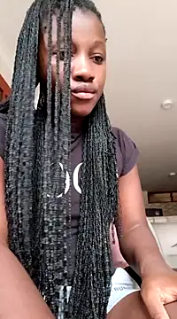 Snapshot of kharoll chatting on February 13, 2025, 12:00 pm kharoll online show from February 13, 2025, 12:00 pm