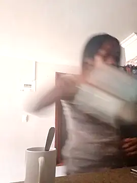 kharoll online show from December 17, 2025, 12:21 pm