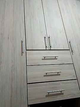 kharoll online show from April 9, 2026, 11:44 pm