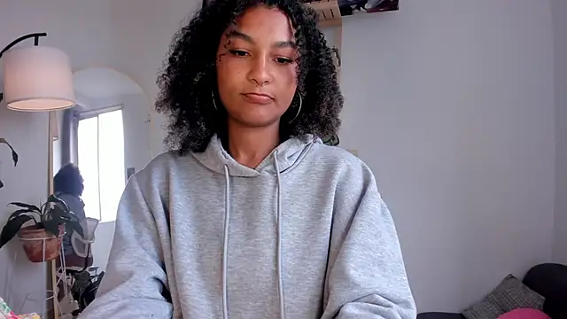 Snapshot of Johaphyton chatting on March 7, 2025, 6:00 pm Johaphyton online show from March 7, 2025, 6:00 pm