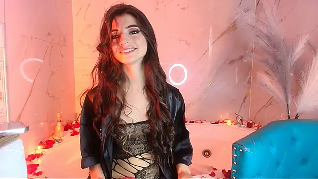 Snapshot of Megga_Bluee chatting on February 14, 2025, 8:37 pm Megga Bluee online show from February 14, 2025, 8:37 pm