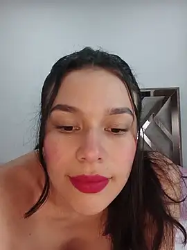 CorinaSmith28 online show from July 4, 2026, 10:58 pm