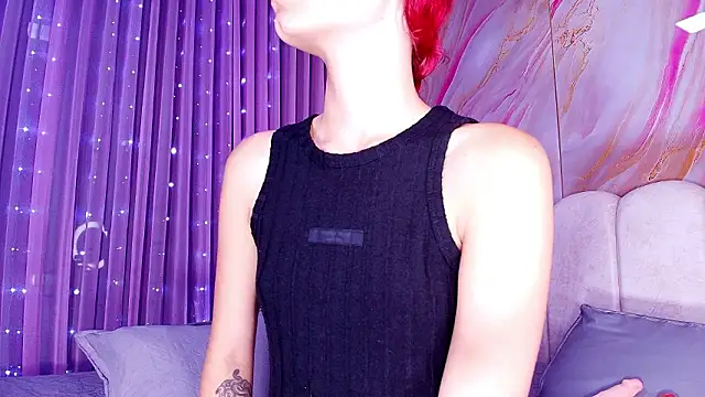 mia stanfort online show from February 16, 2026, 7:12 pm