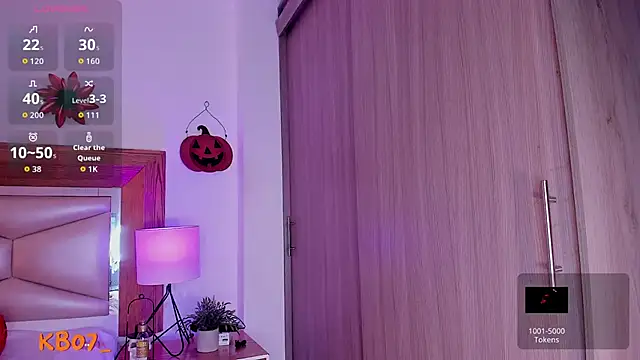 Snapshot of kimberly_latin chatting on November 13, 2025, 6:12 pm kimberly latin online show from November 13, 2025, 6:12 pm