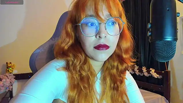 Snapshot of _Moon_Johnson chatting on February 7, 2026, 11:57 pm Moon Johnson online show from February 7, 2026, 11:57 pm